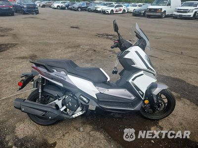 2024 GENUINE SCOOTER CO. SCOOTER LFGTDPTH5R1A00243 - główne zdjęcie licytacji z USA - miniatura