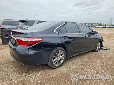 Trzecie zdjęcie samochodu z tyłu: 2016 TOYOTA CAMRY SE VIN:4T1BF1FK5GU215152 - miniatura