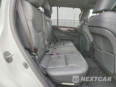 Zdjęcie 11 z 13 samochodu: 2024 LEXUS LX 600 F SPORT HANDLING VIN:JTJMB7CX2R4066422 - miniatura
