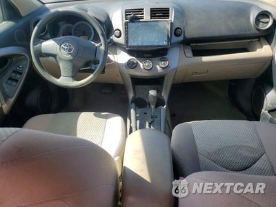 Zdjęcie 8 z 13 samochodu: 2008 TOYOTA RAV4 BASE VIN:JTMZD33V585111856 - miniatura