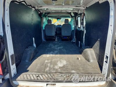 Zdjęcie 10 z 13 samochodu: 2018 FORD TRANSIT T-150 DELIVERY VAN VIN:1FTYE1ZM8JKB39850 - miniatura