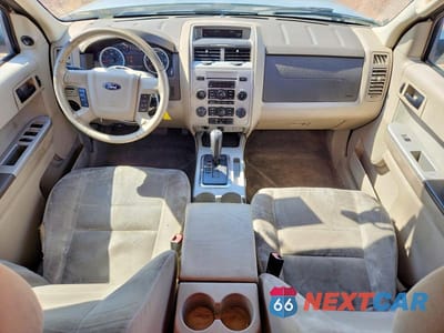 Zdjęcie 8 z 13 samochodu: 2010 FORD ESCAPE XLT VIN:1FMCU0D71AKD21328 - miniatura