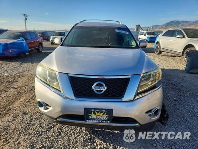Piąte zdjęcie samochodu w środku: 2014 NISSAN PATHFINDER S VIN:5N1AR2MM1EC632364 - miniatura