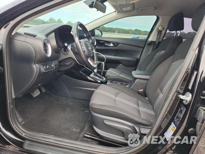 Zdjęcie 7 z 12 samochodu: 2022 KIA FORTE EX VIN:KNAF55AC6N5144628 - miniatura