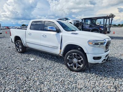 Czwarte zdjęcie samochodu z boku: 2020 RAM 1500 LIMITED VIN:1C6SRFHT7LN269689 - miniatura