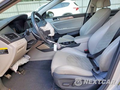 Zdjęcie 7 z 12 samochodu: 2015 HYUNDAI SONATA SPORT VIN:5NPE34AF6FH104737 - miniatura