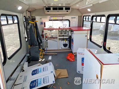 Zdjęcie 6 z 10 samochodu: 2014 FORD ECONOLINE E350 SUPER DUTY CUTAWAY VAN VIN:1FDEE3FLXEDA88335 - miniatura