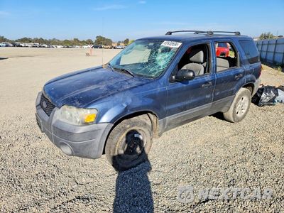 2005 FORD ESCAPE XLT 1FMYU93105KA32342 - główne zdjęcie licytacji z USA - miniatura
