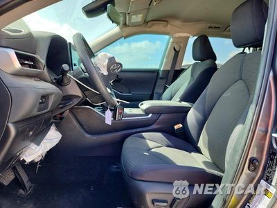Zdjęcie 7 z 14 samochodu: 2023 TOYOTA HIGHLANDER L VIN:5TDKDRAH0PS515366 - miniatura