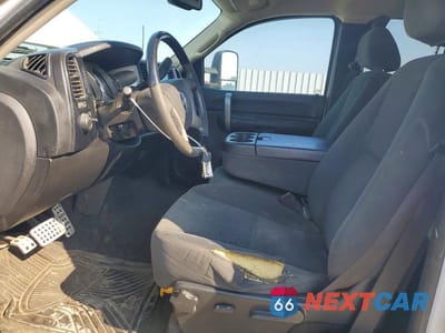 Zdjęcie 7 z 12 samochodu: 2008 CHEVROLET SILVERADO K1500 VIN:2GCEK19J981250936 - miniatura