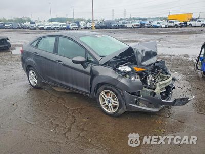 Czwarte zdjęcie samochodu z boku: 2019 FORD FIESTA SE VIN:3FADP4BJ1KM145855 - miniatura