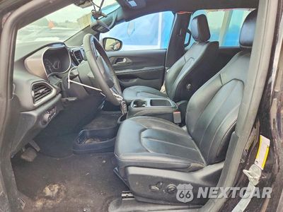 Zdjęcie 7 z 13 samochodu: 2025 CHRYSLER PACIFICA SELECT VIN:2C4RC1BG2SR526797 - miniatura