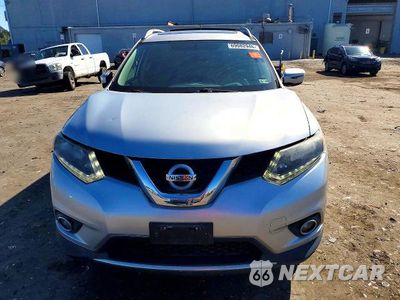 Piąte zdjęcie samochodu w środku: 2016 NISSAN ROGUE SV VIN:5N1AT2MT3GC751092 - miniatura