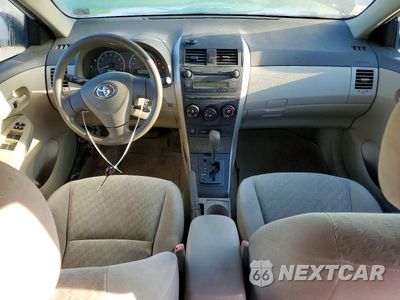 Zdjęcie 8 z 12 samochodu: 2009 TOYOTA COROLLA LE VIN:JTDBL40E999091846 - miniatura
