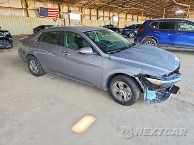 Czwarte zdjęcie samochodu z boku: 2025 HYUNDAI ELANTRA SE VIN:KMHLL4DG8SU036027 - miniatura