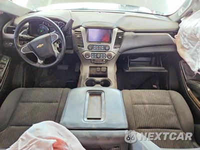 Zdjęcie 8 z 13 samochodu: 2016 CHEVROLET TAHOE C1500 LS VIN:1GNSCAKC0GR375770 - miniatura