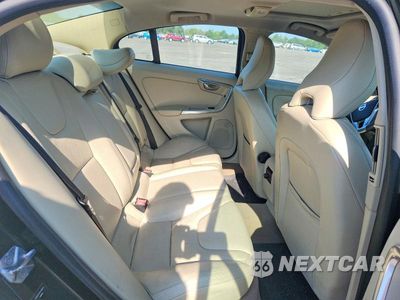 Zdjęcie 10 z 12 samochodu: 2014 VOLVO S60 T5 VIN:YV1612FS2E2290811 - miniatura