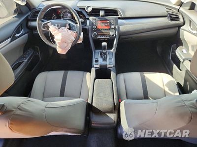 Zdjęcie 8 z 13 samochodu: 2018 HONDA CIVIC LX VIN:2HGFC2F5XJH602659 - miniatura
