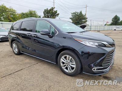 Czwarte zdjęcie samochodu z boku: 2024 TOYOTA SIENNA LIMITED 7-PASSENGER VIN:5TDZSKFCXRS150416 - miniatura