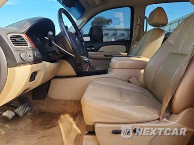 Zdjęcie 7 z 12 samochodu: 2008 CHEVROLET SILVERADO C1500 HIGH COUNTRY VIN:1GCJK33658F149447 - miniatura