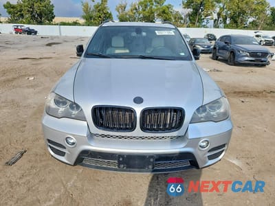 Piąte zdjęcie samochodu w środku: 2012 BMW X5 XDRIVE35I VIN:5UXZV4C51CL989483 - miniatura