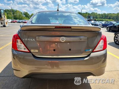 Zdjęcie 6 z 12 samochodu: 2015 NISSAN VERSA 1.6 S PLUS VIN:3N1CN7APXFL844810 - miniatura