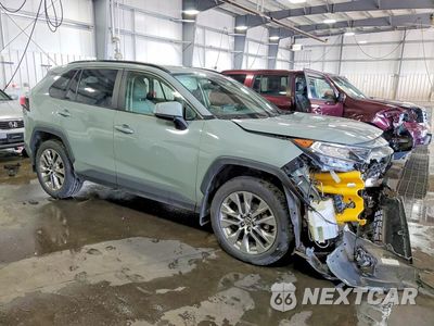 Czwarte zdjęcie samochodu z boku: 2019 TOYOTA RAV4 XLE PREMIUM VIN:JTMA1RFV3KD009294 - miniatura