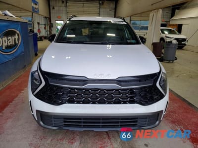 Piąte zdjęcie samochodu w środku: 2023 KIA SPORTAGE X LINE VIN:5XYK6CAF1PG103105 - miniatura