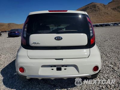 Zdjęcie 6 z 12 samochodu: 2018 KIA SOUL + VIN:KNDJP3A55J7905189 - miniatura