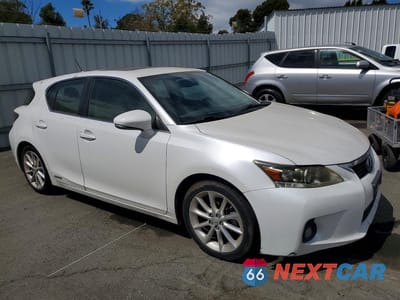 Czwarte zdjęcie samochodu z boku: 2011 LEXUS CT 200 VIN:JTHKD5BH6B2020904 - miniatura