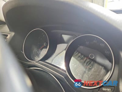 Zdjęcie 9 z 12 samochodu: 2016 VOLKSWAGEN PASSAT S VIN:1VWAT7A34GC061533 - miniatura