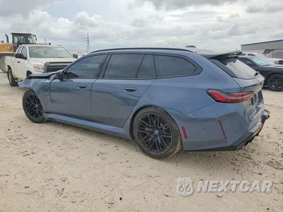 Drugie zdjęcie samochodu z przodu: 2026 BMW M5 TOURING VIN:WBS83GV07TCX50180 - miniatura