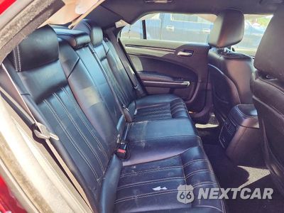 Zdjęcie 10 z 13 samochodu: 2019 CHRYSLER 300 S VIN:2C3CCABG4KH589707 - miniatura