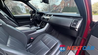 Piąte zdjęcie samochodu w środku: 2020 LAND ROVER RANGE ROVER SPORT HST VIN:SALWS2RU0LA708214 - miniatura