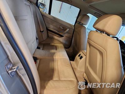 Zdjęcie 10 z 13 samochodu: 2011 BMW 335 XI VIN:WBAPL5C57BA919059 - miniatura