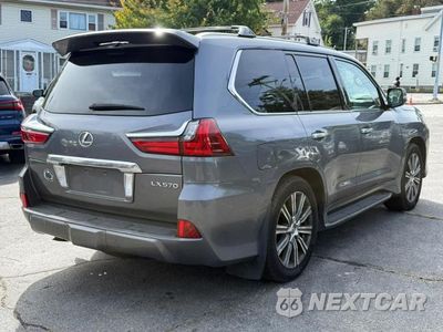Trzecie zdjęcie samochodu z tyłu: 2016 LEXUS LX 570 VIN:JTJHY7AX2G4203634 - miniatura