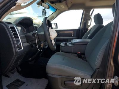 Zdjęcie 7 z 12 samochodu: 2020 RAM 1500 CLASSIC SLT VIN:1C6RR6TT7LS112705 - miniatura
