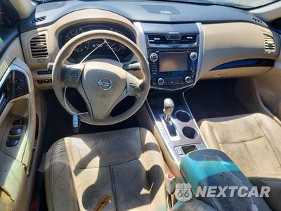 Zdjęcie 8 z 12 samochodu: 2015 NISSAN ALTIMA 2.5 SL VIN:1N4AL3AP0FC174575 - miniatura