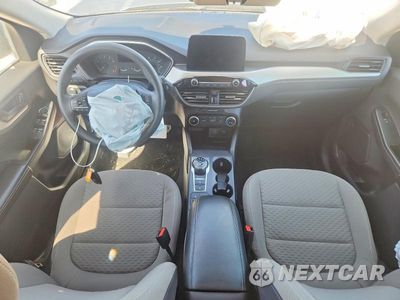 Zdjęcie 8 z 13 samochodu: 2022 FORD ESCAPE SE VIN:1FMCU9G60NUC03465 - miniatura