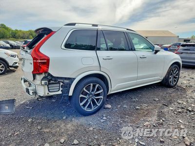 Trzecie zdjęcie samochodu z tyłu: 2019 VOLVO XC90 T6 MOMENTUM VIN:YV4A22PK4K1478885 - miniatura