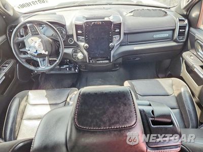 Zdjęcie 8 z 12 samochodu: 2024 RAM 1500 LARAMIE VIN:1C6SRFJT2RN130623 - miniatura