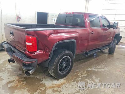 Trzecie zdjęcie samochodu z tyłu: 2016 GMC SIERRA K2500 DENALI VIN:1GT12UE89GF154699 - miniatura