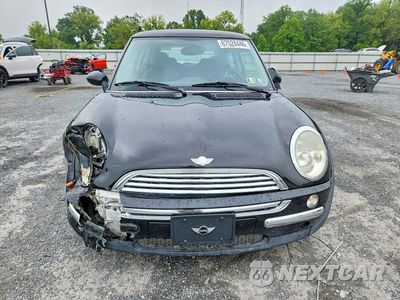 Piąte zdjęcie samochodu w środku: 2002 MINI COOPER VIN:WMWRC33462TE12519 - miniatura