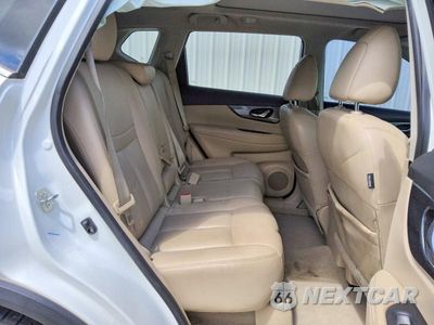 Zdjęcie 11 z 15 samochodu: 2015 NISSAN ROGUE SL VIN:5N1AT2MT3FC829157 - miniatura
