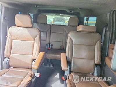 Zdjęcie 10 z 13 samochodu: 2021 CHEVROLET SUBURBAN K1500 HIGH COUNTRY VIN:1GNSKGKL9MR209264 - miniatura