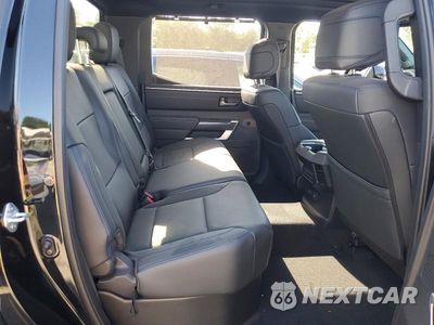 Zdjęcie 10 z 12 samochodu: 2025 TOYOTA TUNDRA PLATINUM VIN:5TFWA5DBXSX262022 - miniatura
