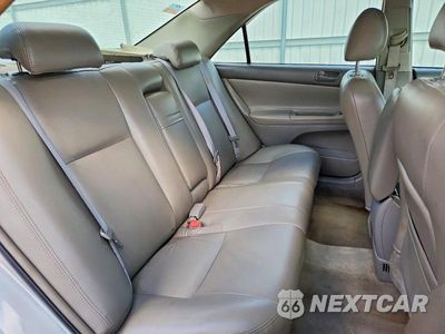 Zdjęcie 10 z 12 samochodu: 2004 TOYOTA CAMRY LE VIN:4T1BE32K54U874557 - miniatura