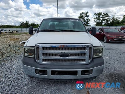 Piąte zdjęcie samochodu w środku: 2006 FORD F250 SUPER DUTY VIN:1FTSW20566EB88579 - miniatura