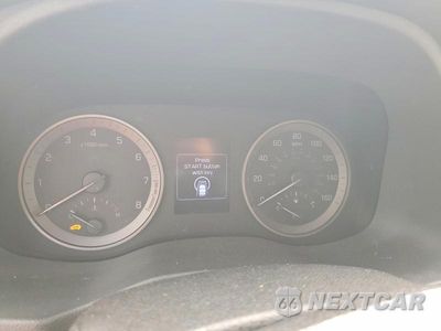 Zdjęcie 9 z 13 samochodu: 2018 HYUNDAI TUCSON VALUE VIN:KM8J33A28JU740821 - miniatura