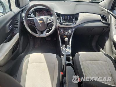 Zdjęcie 8 z 13 samochodu: 2022 CHEVROLET TRAX LS VIN:KL7CJKSM2NB544708 - miniatura